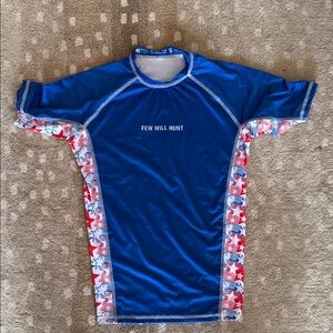 Few will hunt All Star rash guard size small